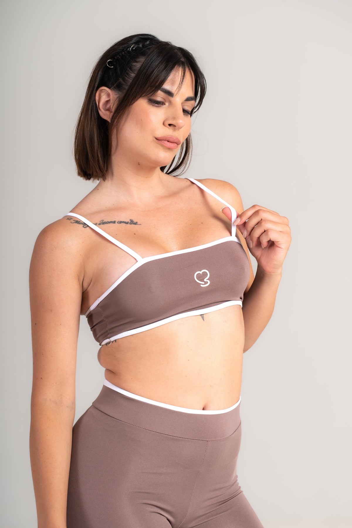 Gym Sculpt Sports Bra Women - High-Waisted Push-Up Support - Core Collection | Seven Seconds