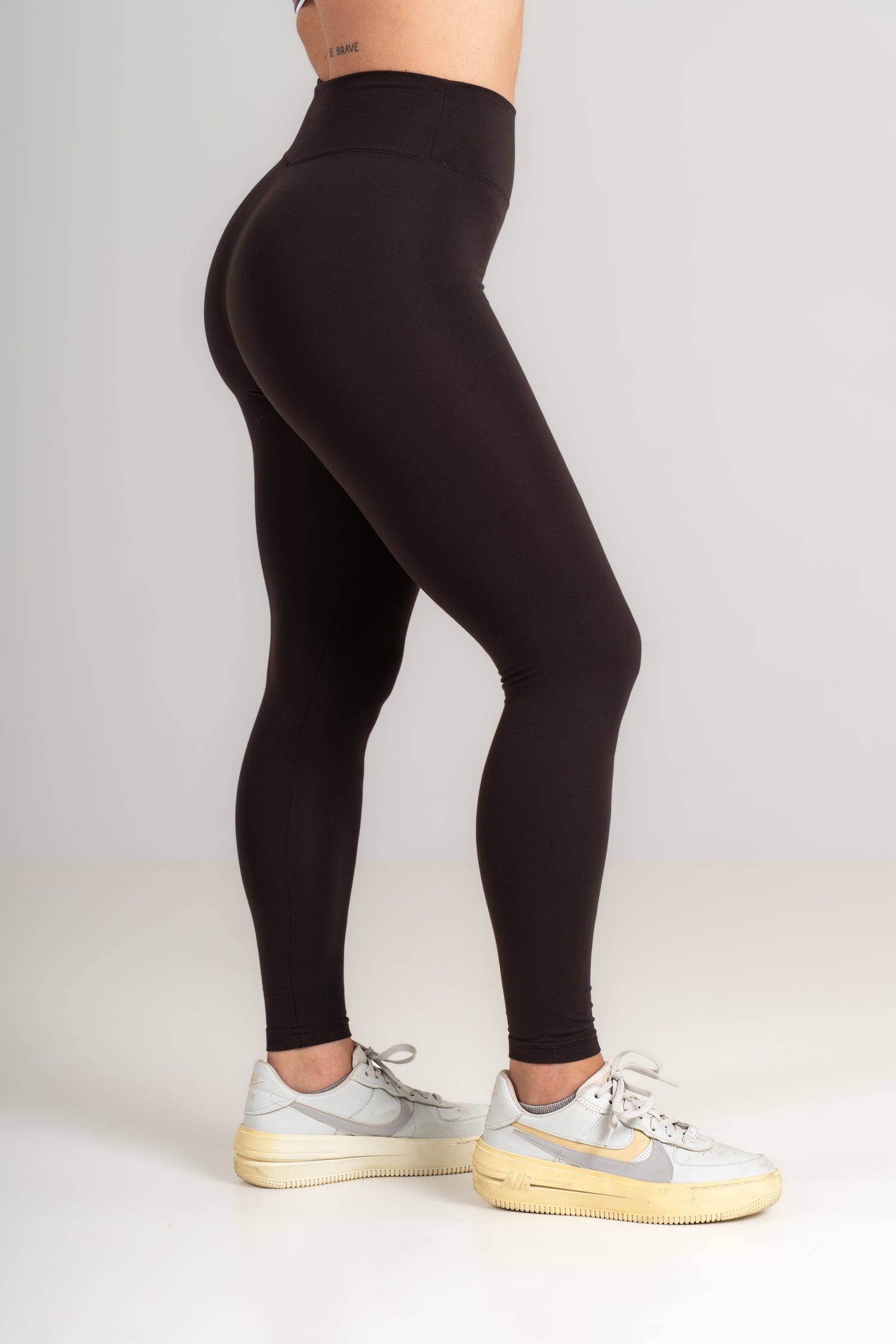 Power Statement Leggings LIMITED EDITION - Black Sculpting Push-Up - brown - Seven Seconds Activewear