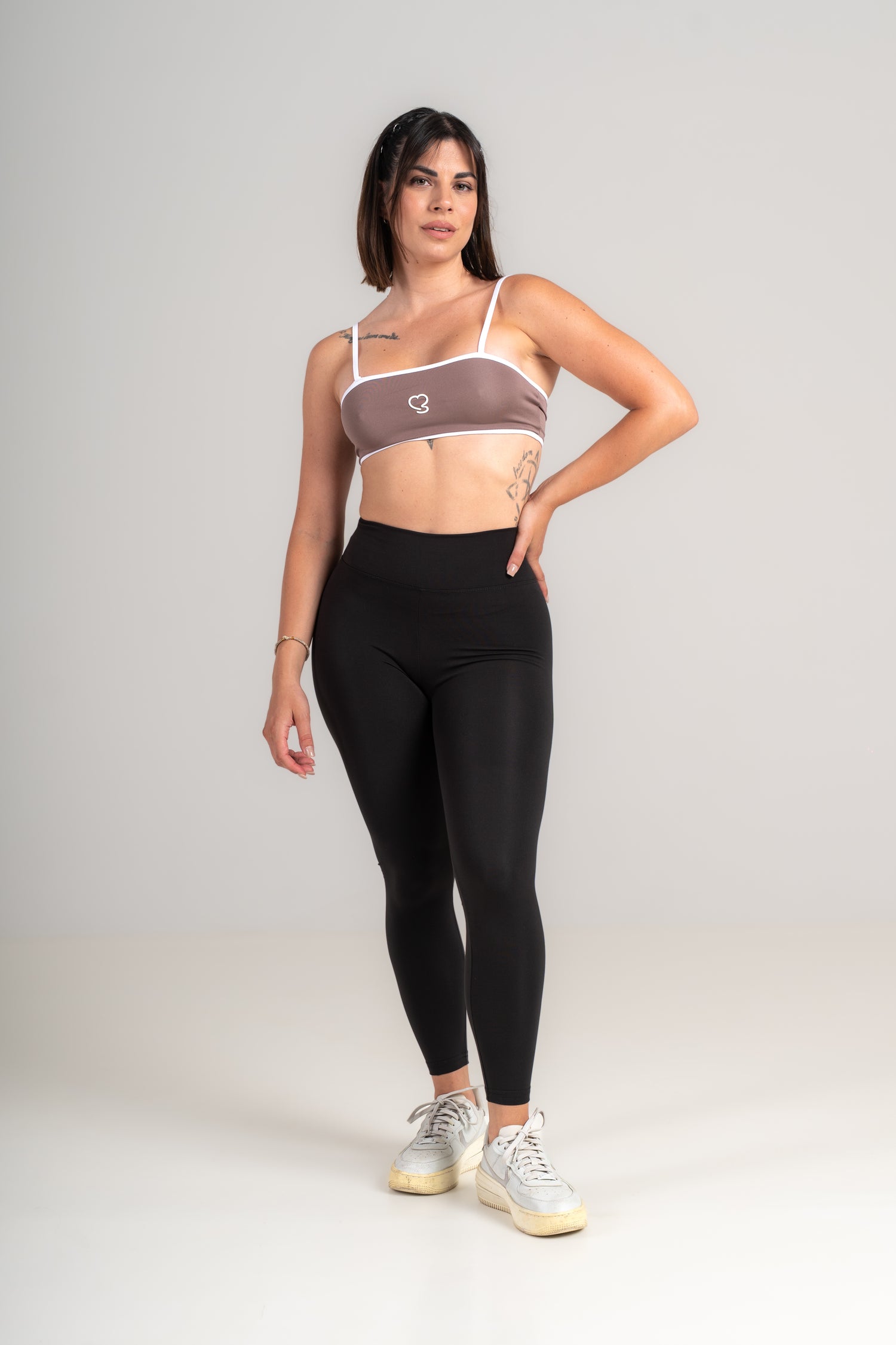 High-Waisted Sculpting Leggings - Seamless Push-Up Gym Leggings - black-1 - Seven Seconds Activewear