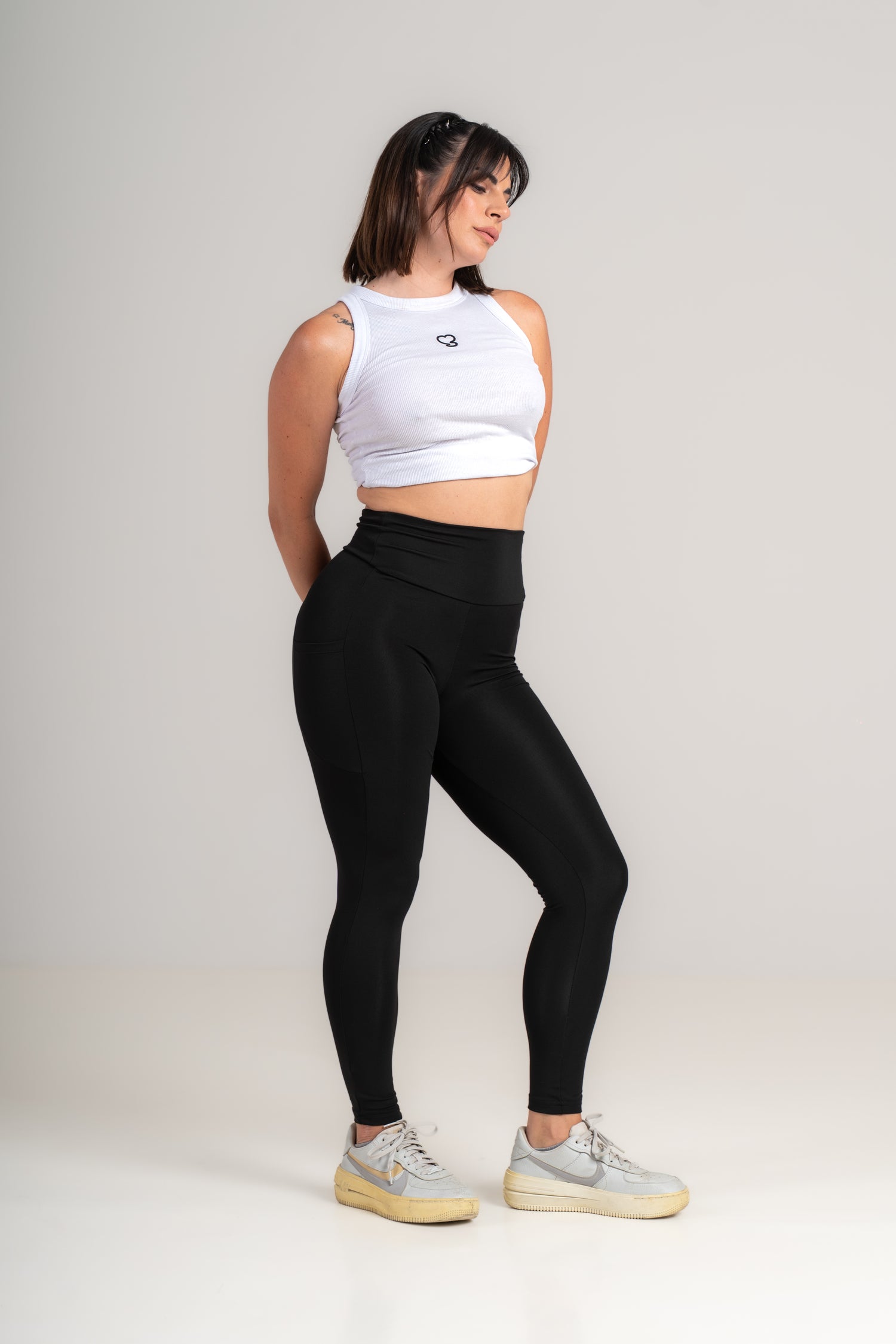 Gym Leggings with Pockets - High-Waisted Squat-Proof Phone Pockets - olive-green - Seven Seconds Activewear